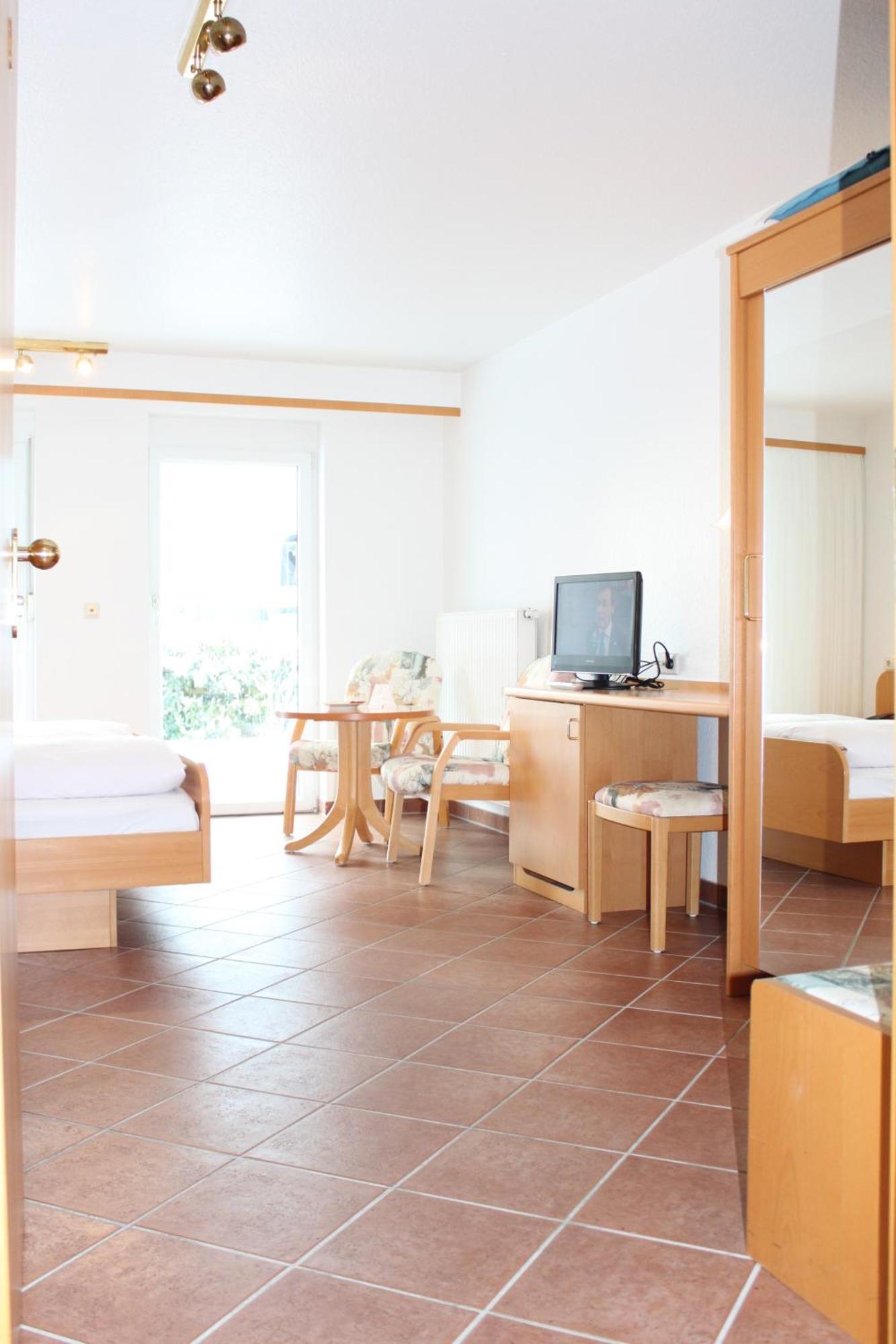 Hotel Garni Eden Meersburg Exterior photo